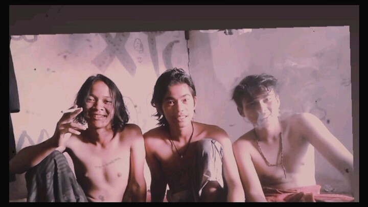 mengenang masa-masa indah😔