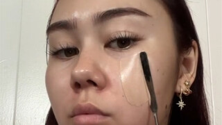 รองพื้นที่ได้รับความนิยมมายาวนานนั้น มักถูกมองว่าเหมาะกับผิวที่ดีเท่านั้น แต่เมื่อเห็นมันเป็นเวลานาน