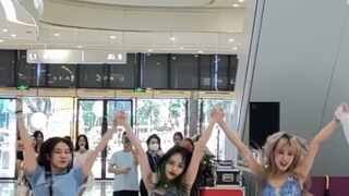 Apa itu klub kpop perguruan tinggi provinsi? Belum pernah mendengarnya! Mari kita road show untuk me