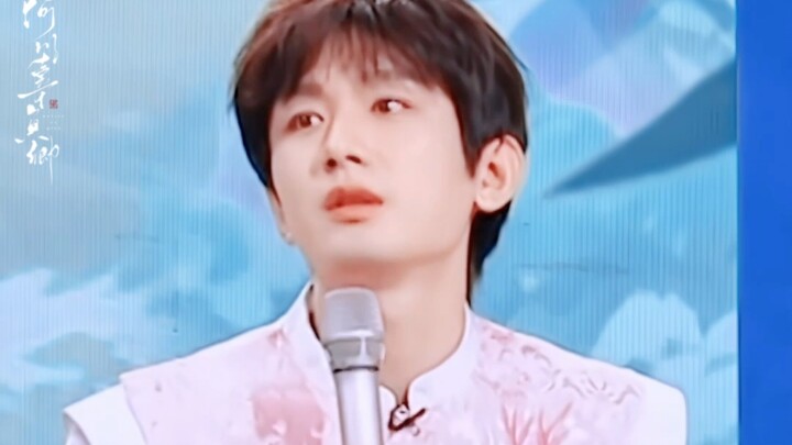Xiao Qi: Is there no one to comfort me, Zundu? Meow meow, Zundu Yuyu...