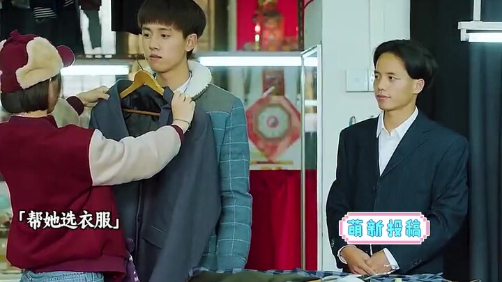 Do you envy these childhood sweethearts on campus?