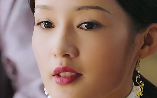 Han Xiangjian teams up with Ruyi to take down the smug, self-righteous dragon.