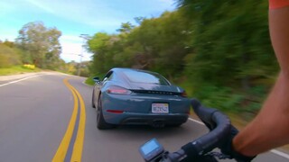 “我不停奔跑，只为追上那个被寄予厚望的自己”