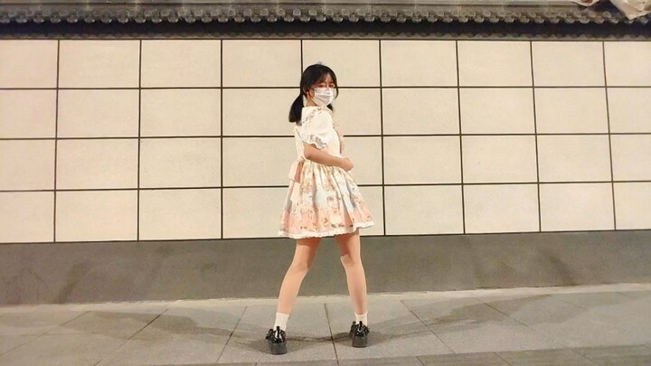 《染上你的颜色》有的动作不对....果咩!!!╰(:з╰∠)_