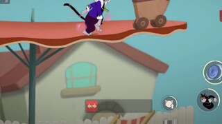 Tom and Jerry mobile game: the careless black mouse