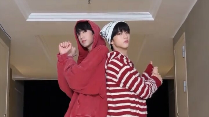 [Zhang Guiyuan & Zhang Hanshui] Fafa NOW New Year’s Dance!