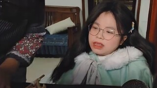 Tôi đã xong với quá khứ, và năm sau tôi vẫn sẽ chào đón những bông hoa