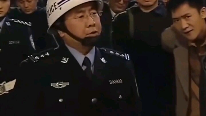 This is truly beyond the law—they even dared to lay hands on the inspector.