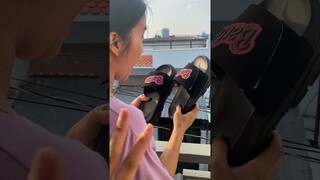 Nhung troll hù chị Hồng đang bán dép kiểu BẤT ỔN. Xưởng sản xuất dép Nguyễn Như Anh VÔ CÙNG BẤT ỔN.