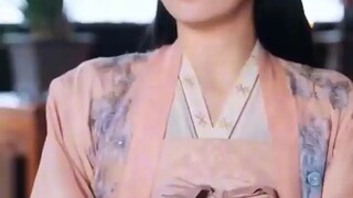 [เต็มเรื่อง]สาวขอทานถูกไล่ออกจากงานแต่ง ไม่คาดว่าเธอคือหญิงร่ำรวยอันดับหนึ่งของเมือง