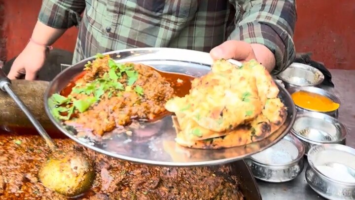 Bánh nướng lên men vị tỏi ăn kèm gan xào chay, ăn xong chẳng còn sức lực