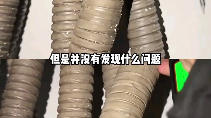 Thị trưởng, thị trưởng, tôi là đài kiểm soát không lưu, có một tòa nhà chuẩn bị lên mặt trăng.