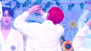 [seventeen Xu Minghao] It’s confirmed that the sweet girl Badie is flirting with everyone on stage!