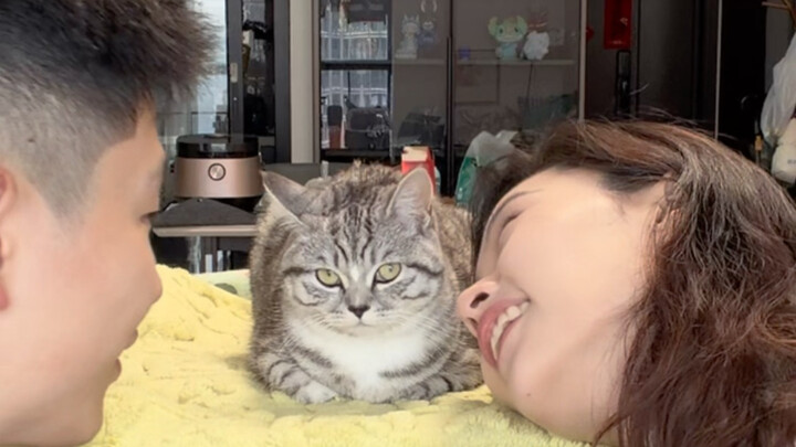 Mi: Ini kok nggak dianggap adil ya?