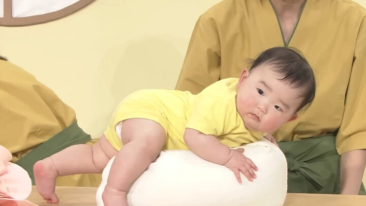 Đã làm các bạn đợi lâu rồi! Sushi cho bé