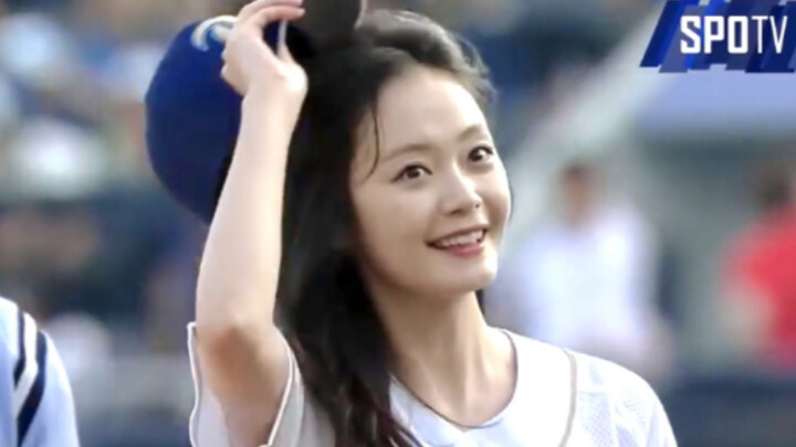 بهذه الحالة في سن الـ35، يمكن القول إنها إلهة الإحساس الفتاة! [جون سو مين]