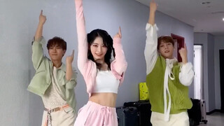 Thử thách cấp cao của Sakura và btob