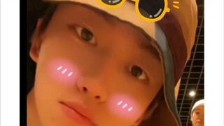 [Xu Minghao] Who isn't a baby? When next to his mother, he's just a cute little brat.