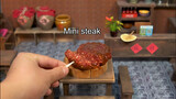 Mini Kitchen | Cooking Plant Based Steak
