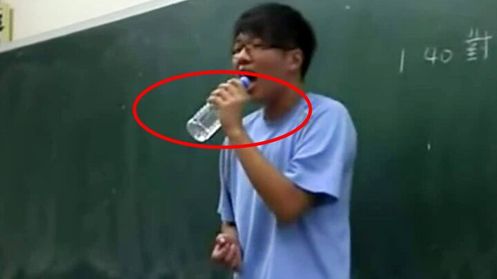 A student was punished by the teacher to sing for dozing off in class. Everyone thought it would be 