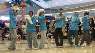 Bản sao tuyệt vời cú đá của Riwoo! ! Buổi biểu diễn lưu động đầu tiên của Six Door Boys One And Only