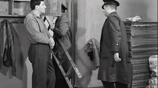 Watch the classic prison escape film "The Hole" in one go
