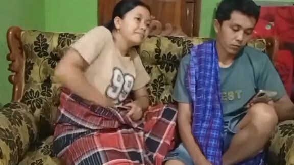 komedi pasutri pasangan yang sesungguhnya sudah bisa menikmati bau nya kehidupan 🤣🤣
