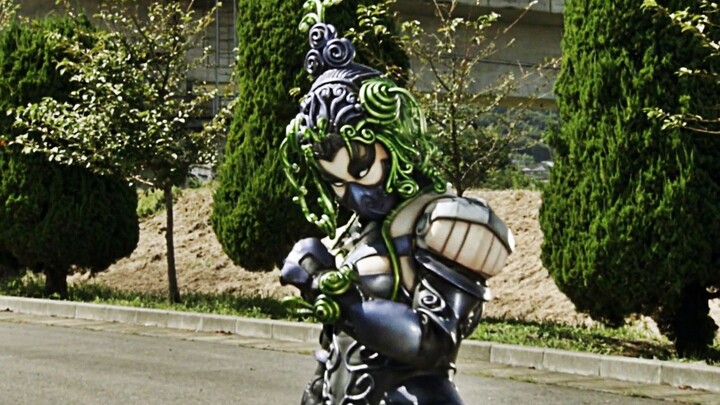 [Tensou Sentai Goseiger] Mechanical Empire Matrintis - The Metropolis of the Medium