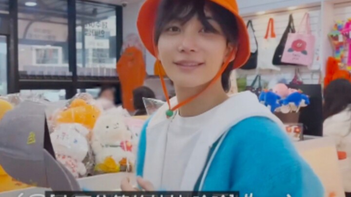 Jinghan and his younger sister’s dynamic is just like that of real siblings who constantly bicker.