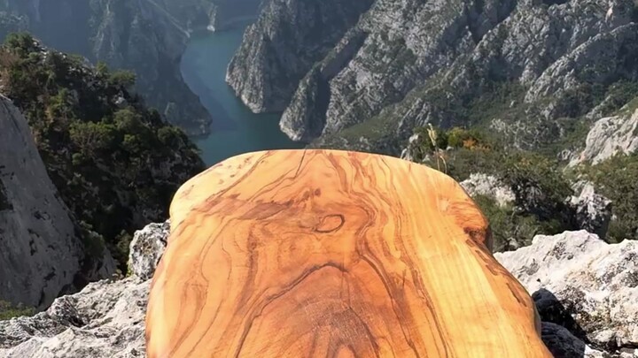 Grilling Chicken Wings on a Skewer at the Summit 🏔️ + Stir-Frying Lamb Chunks in an Earthen Pot Insi