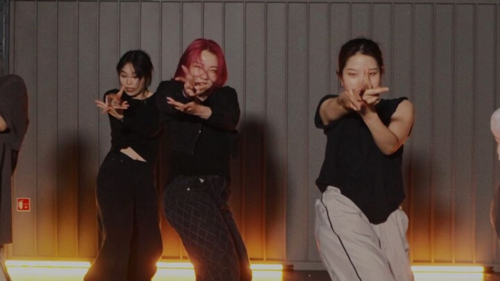 [ALiEN Dance Studio] มาเต้นด้วยกันทั้งกลางวันและกลางคืน | Lee Young-ji - Day & Night | ออกแบบท่าเต้น