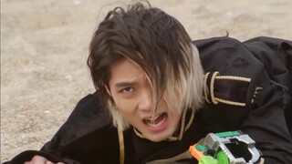 Second riders who achieved their final form earlier than the main rider