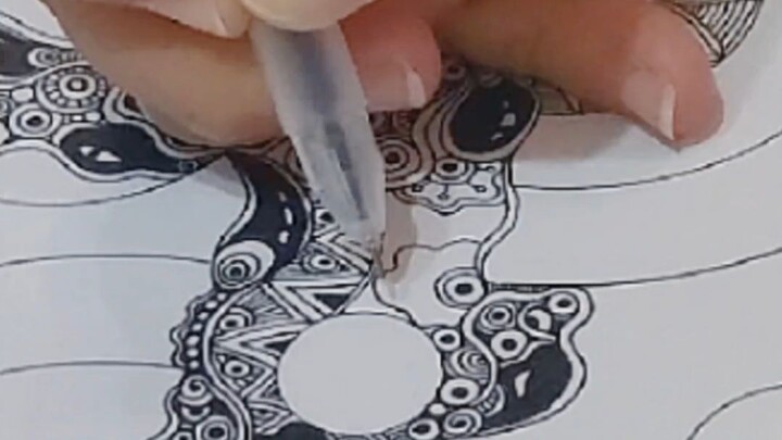 Zentangle - Florals pattern 花卉图禅绕画#zentangle #learntodraw #creativehealing #禅绕画 #疗愈绘画 #初学画画 #手绘 #解压