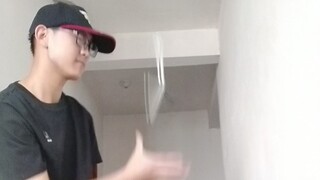 Apa yang sedang kamu lakukan? (Tapi dengan pisau kupu-kupu)