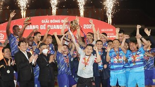 Highlights Topenland Bình Định - Hoàng Anh Gia Lai | HLV Kiatisuk có chức vô địch đầu tiên cùng HAGL