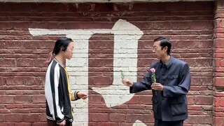 Tình yêu gặp nhau ở góc phố～～Cái quái gì thế này? ? ?