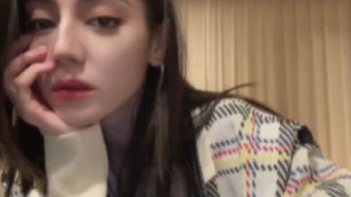 Look into the eyes of Dilraba Dilmurat! Ahhhhh, so touching, Dilraba Dilmurat finally stopped using 