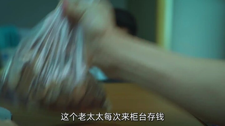 A bank clerk逆袭成为百万富翁 by sticking to the principle that you get what you pay for!