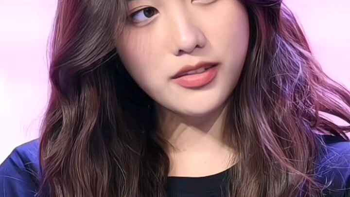 your so hondsome Freen Sarocha😍