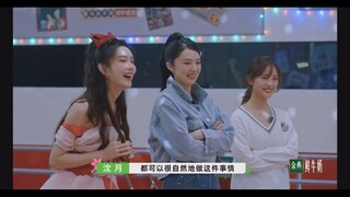 月月说道“我是需要把拥抱写在心愿纸条上的人”我真得狠狠共情了，一边渴望被爱，又一面享受孤独的人，矛盾扭曲的内心底色