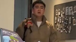 “我这是上班还是上幼儿园啊？”，90后老板出门工作前叮嘱公司员工：不要打架、饿了就吃零食、冷了就开空调，走之前还不忘说一句：别给陌生人开门啊