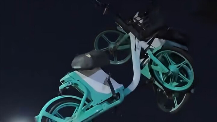 It makes up for the regret of not having shared bikes in the sky.