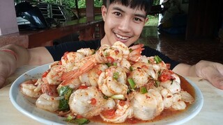 ยำมังคุดกุ้งสด!!!  กุ้งหวานเด้ง มังคุดหวานฉํ่า นํ้ายำสุดแซ่บ......