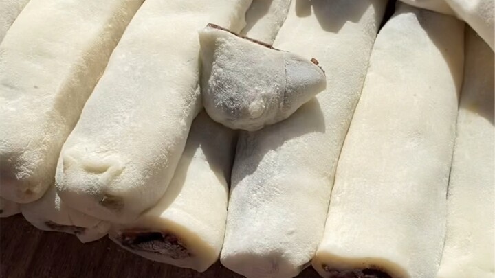 أنا أحبّ النّوغيجي إلى الأبد! خدودي احمرّت من إطراء الجدّة لي～