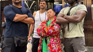 Update terbaru pengawal Kakak Tiroid Atletik, membagikan foto bersama Kakak Angsa Panggang