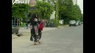 Ngồi Yên Rồi Tình Yêu Sẽ Đến