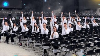 Live concert dance challenge signal received—Hurry up and join the Chal! The rhythmic signal of "WAL