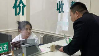 老四处理客人胳膊脱臼事件