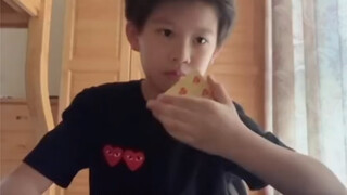 初中生卡片消失术，今天终于破解！