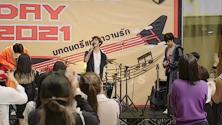 Hindi ido-dog show  si Nanon for todays vidyowww 😂